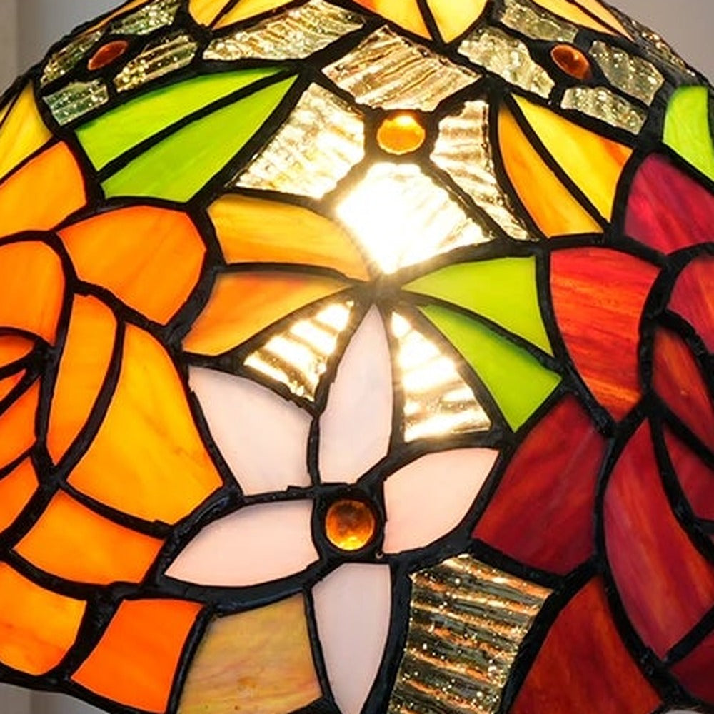 Détail du vitrail de la lampe style Tiffany Bouquet de roses