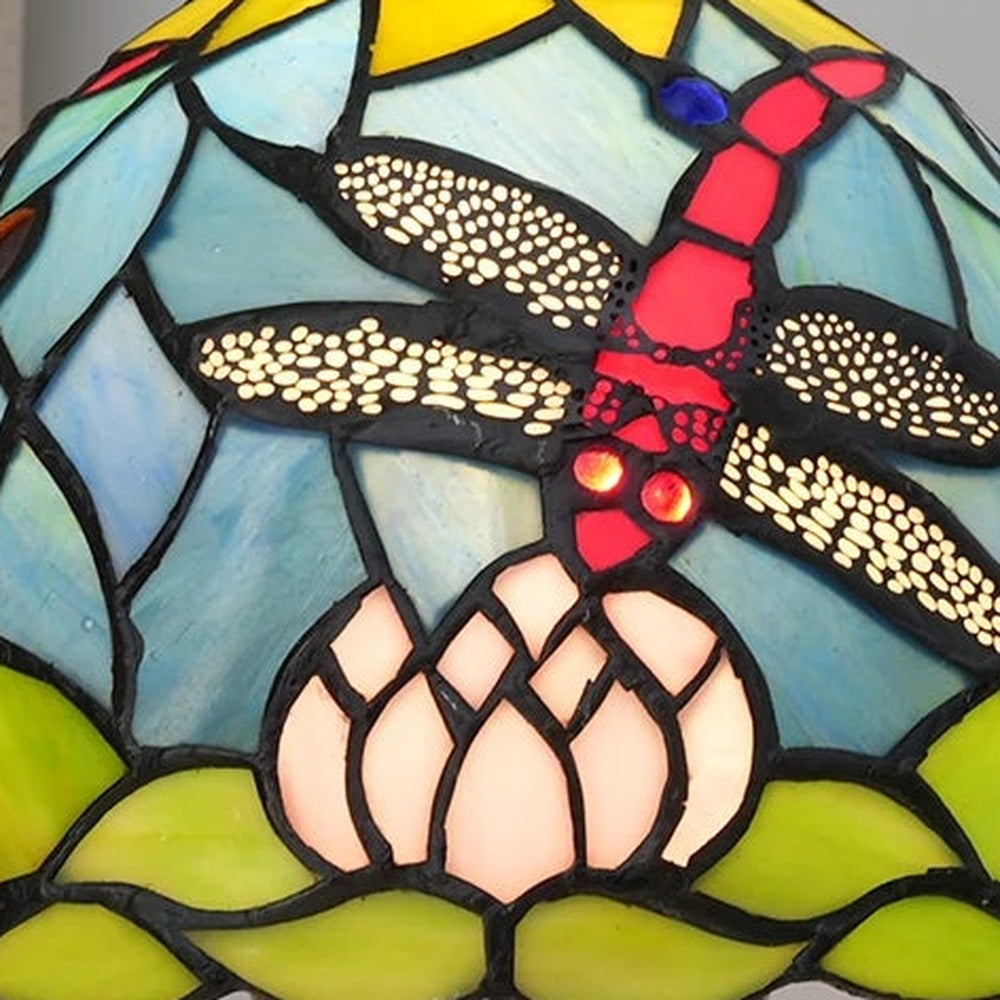 Détail du vitrail de la lampe style Tiffany Libellule et lotus