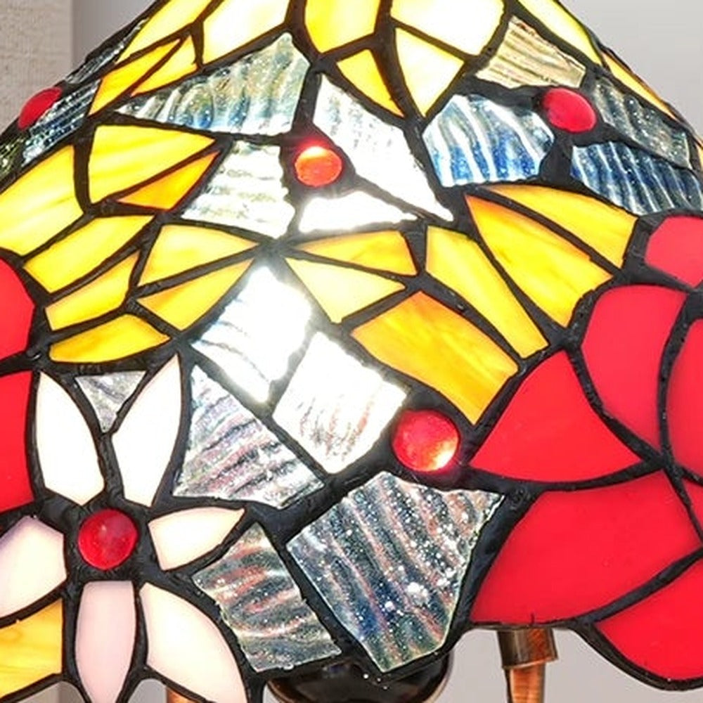 Détail du vitrail de la lampe style Tiffany Rose carmin