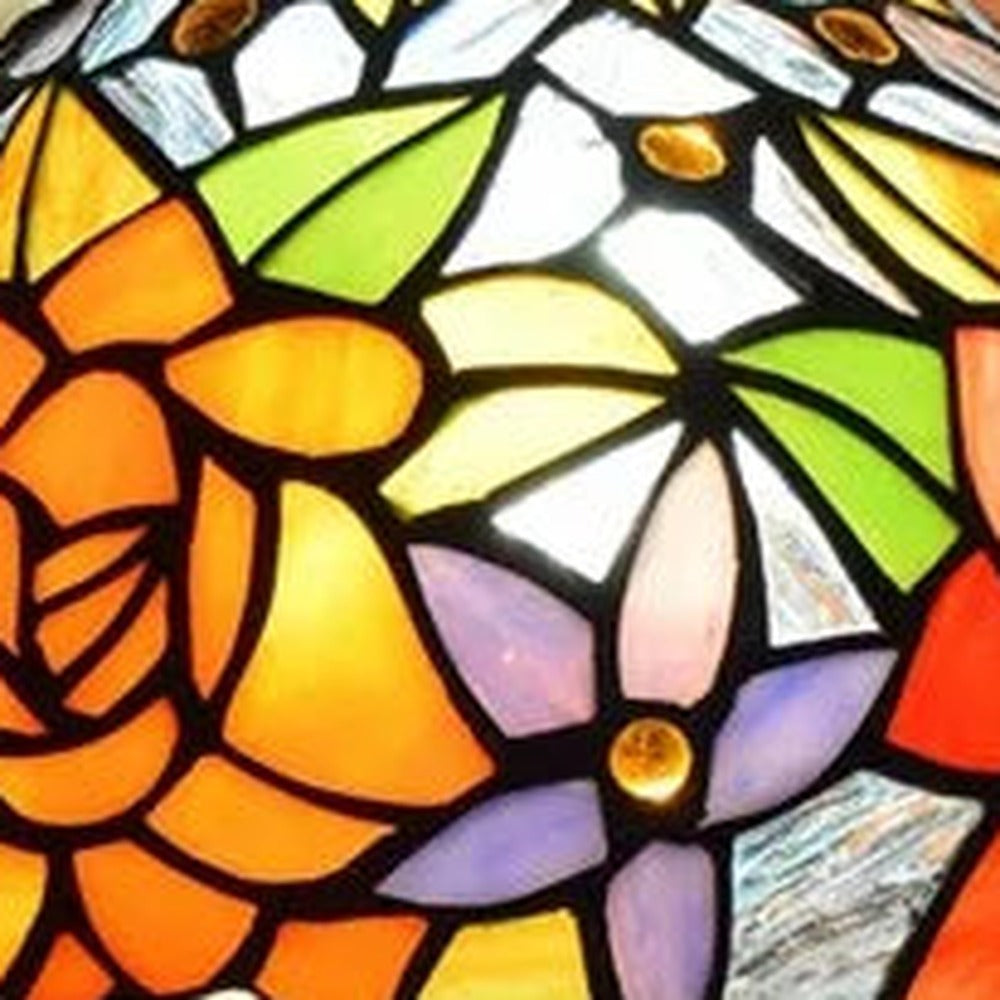 Détail du vitrail de la lampe style Tiffany Roseraie