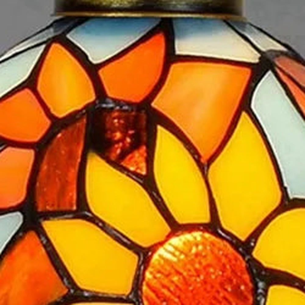 Détail du vitrail du plafonnier style Tiffany Tournesol